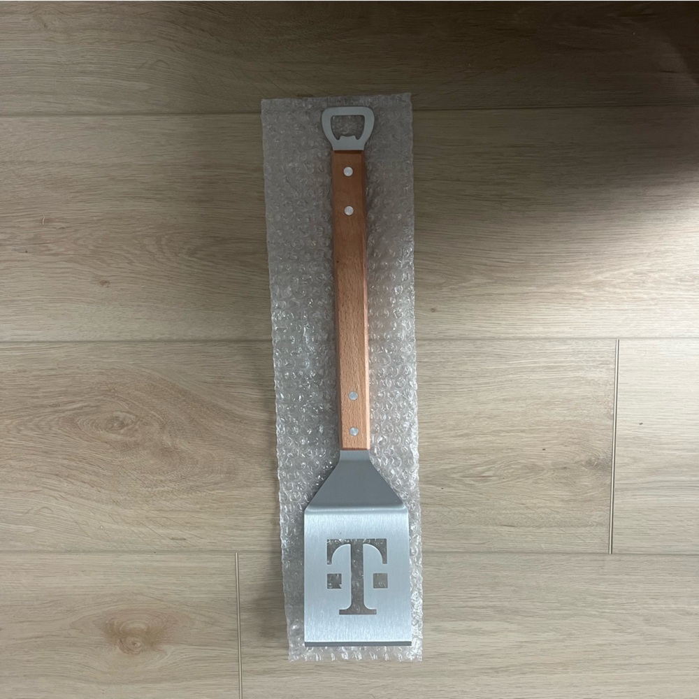 T-Mobile Tuesdays Tan Wooden & Silver BBQ Grill Spatula W/ Bottle Opener 17" NWT